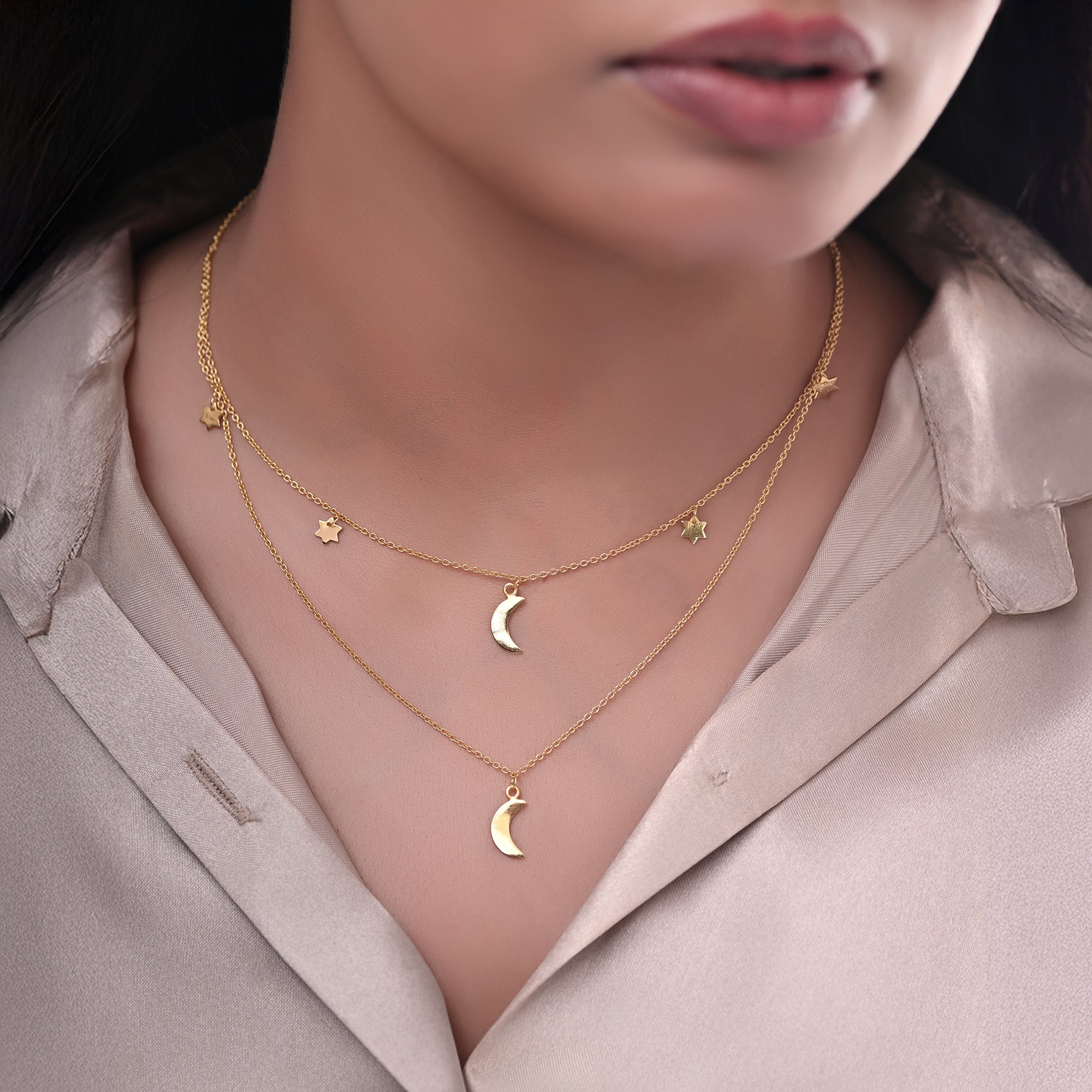 The Lunar Layered Chain