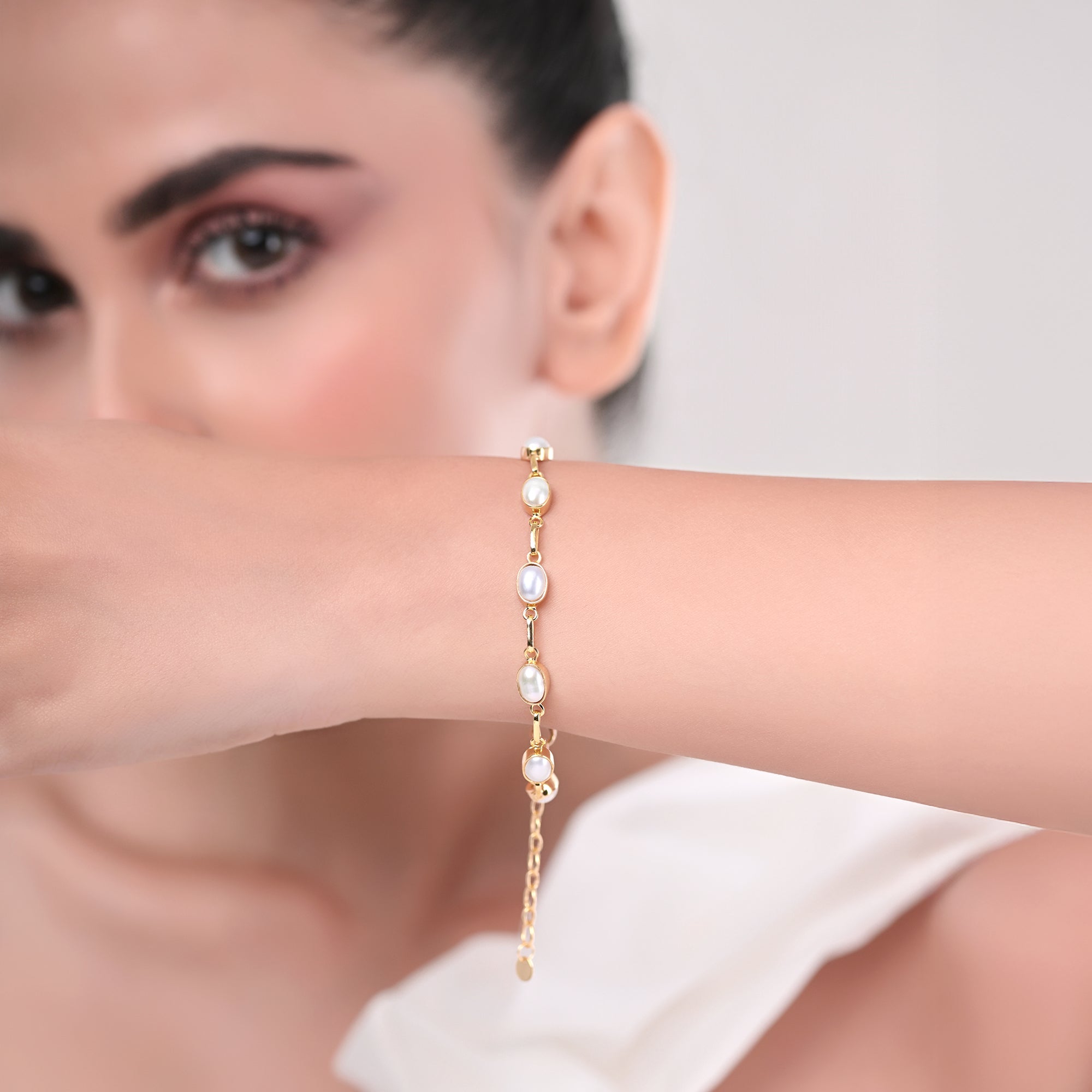 The Luminous Pearl Bracelet