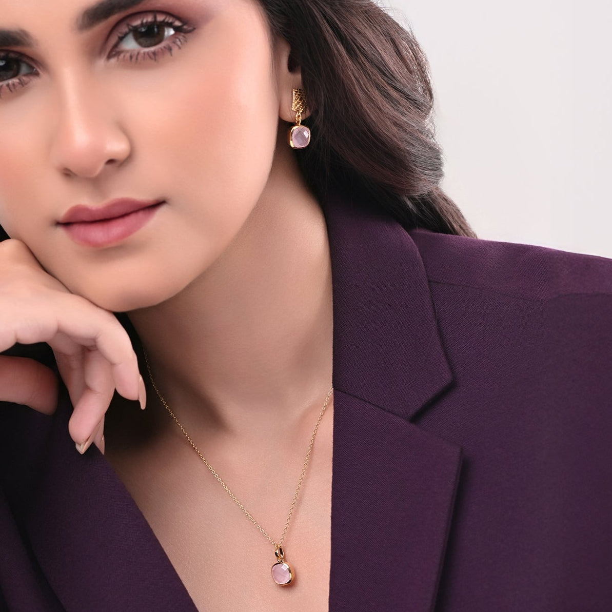 The Pink Poise Pendant Set