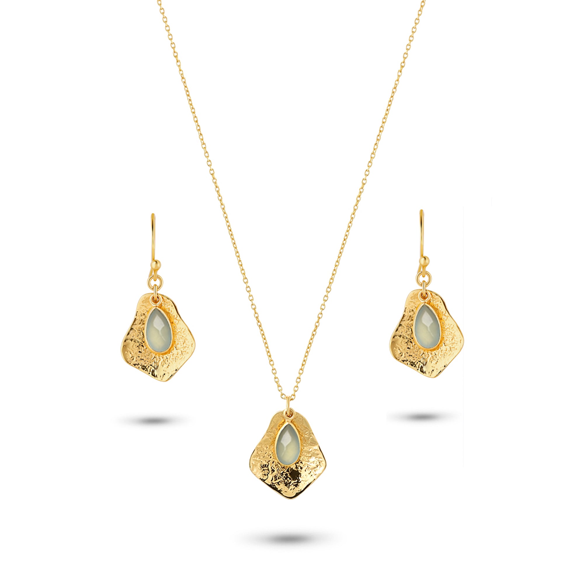 The Verdale Pendant Set
