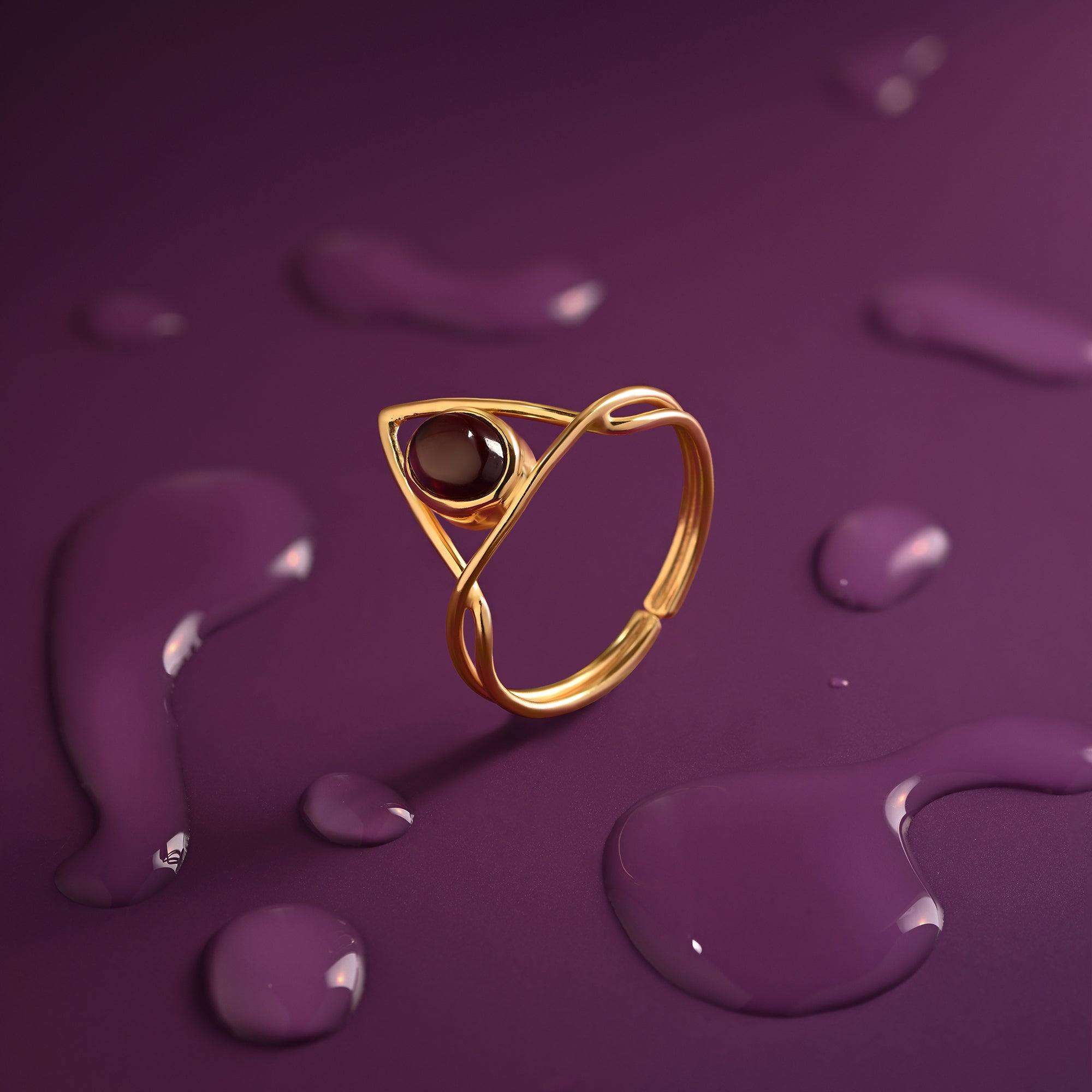 The Red Reveri Ring